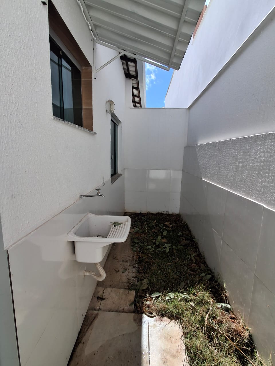 Imagem Casa de Condomínio com 2 Quartos à Venda, 63 m² em Novo Centro - Santa Luzia Imagem Casa de Condomínio com 2 Quartos à Venda, 63 m² em Novo Centro - Santa Luzia