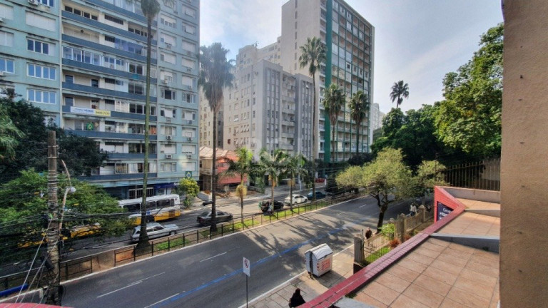 Imagem Apartamento com 2 Quartos à Venda, 112 m² em Independência - Porto Alegre