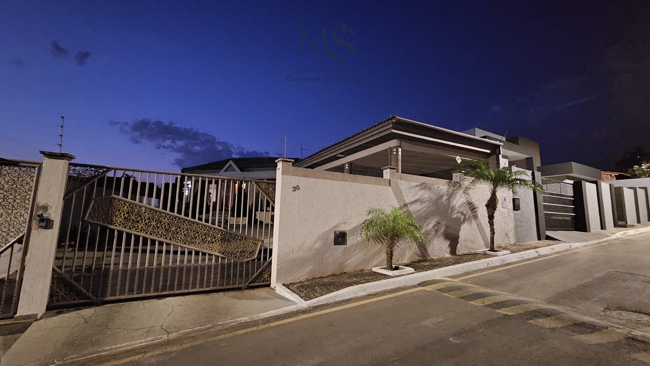 Imagem Casa de Condomínio com 5 Quartos à Venda, 800 m²em Setor Habitacional Vicente Pires - Trecho 3 - Brasília Imagem Casa de Condomínio com 5 Quartos à Venda, 800 m²em Setor Habitacional Vicente Pires - Trecho 3 - Brasília