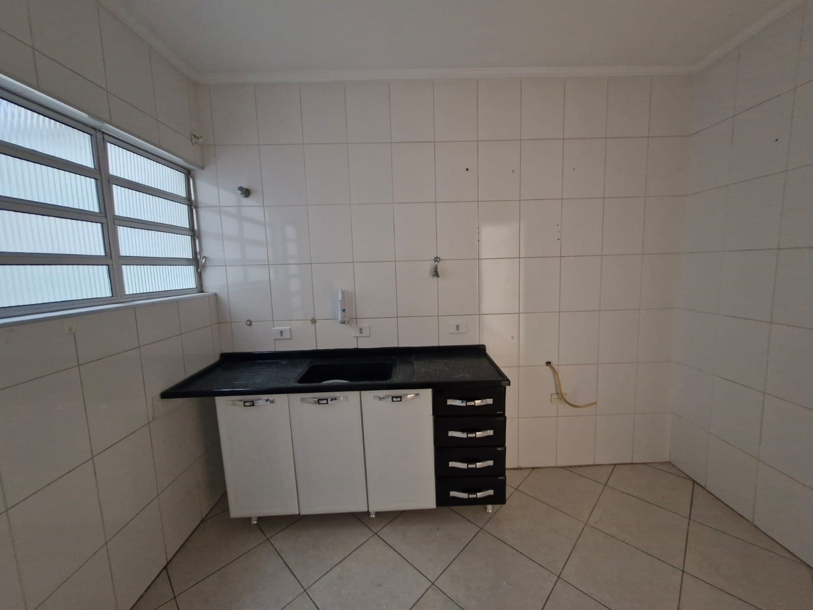 Imagem Casa de Condomínio com 2 Quartos à Venda, 82 m²em Vila Zat - São Paulo