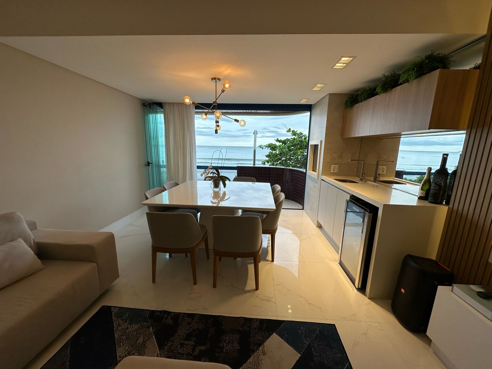 Imagem Apartamento com 3 Quartos à Venda, 200 m²em Meia Praia - Itapema