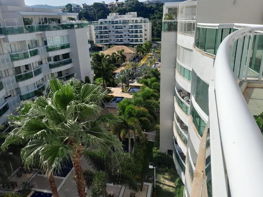 Imagem Cobertura com 3 Quartos à Venda, 85 m²em Camboinhas - Niterói Imagem Cobertura com 3 Quartos à Venda, 85 m²em Camboinhas - Niterói