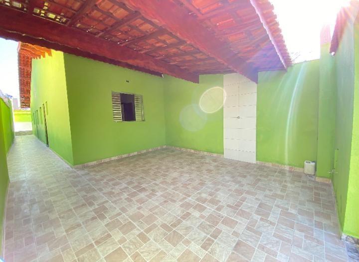 Imagem Casa com 2 Quartos à Venda, 70 m²em Vila Atlântica - Mongaguá Imagem Casa com 2 Quartos à Venda, 70 m²em Vila Atlântica - Mongaguá