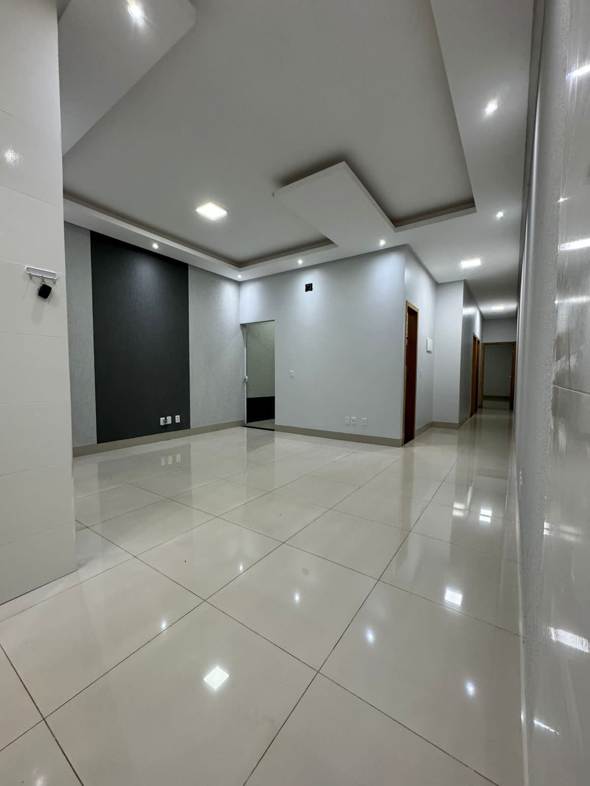 Imagem Casa com 3 Quartos à Venda, 106 m²em Vila Pedroso - Goiânia Imagem Casa com 3 Quartos à Venda, 106 m²em Vila Pedroso - Goiânia