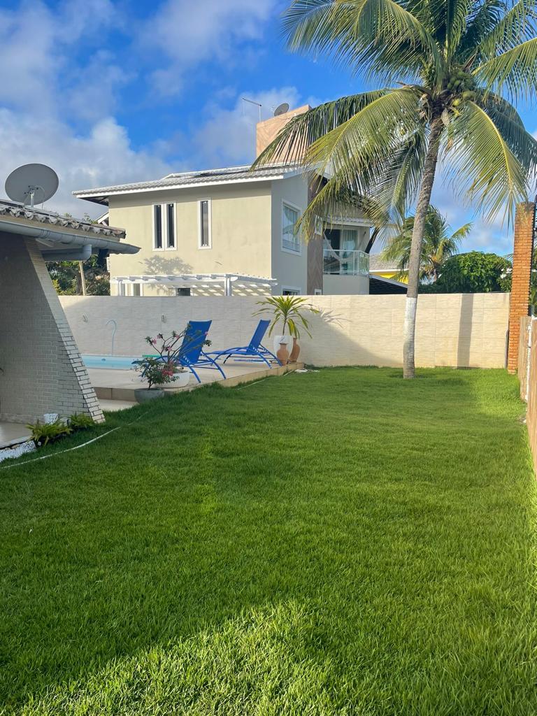 Imagem Casa de Condomínio com 4 Quartos à Venda ou Locação, 200 m² em Guarajuba (Monte Gordo) - Camaçari Imagem Casa de Condomínio com 4 Quartos à Venda ou Locação, 200 m² em Guarajuba (Monte Gordo) - Camaçari
