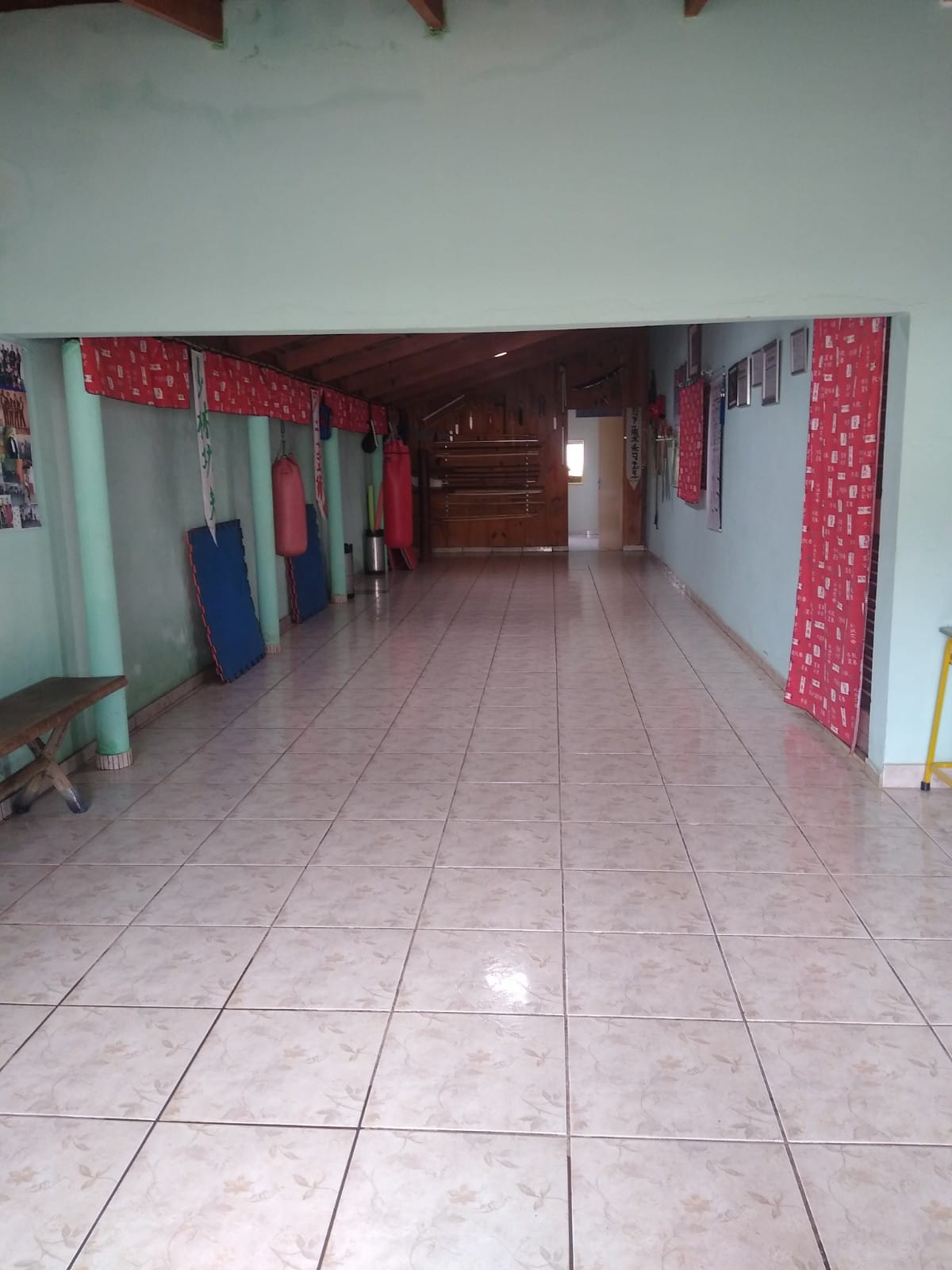 Imagem Casa com 4 Quartos à Venda, 198 m²em Setor Faiçalville - Goiânia Imagem Casa com 4 Quartos à Venda, 198 m²em Setor Faiçalville - Goiânia