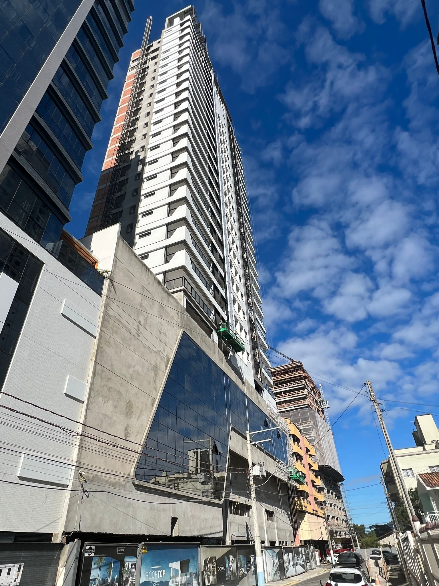 Imagem Apartamento com 4 Quartos à Venda, 179 m²em Meia Praia - Itapema