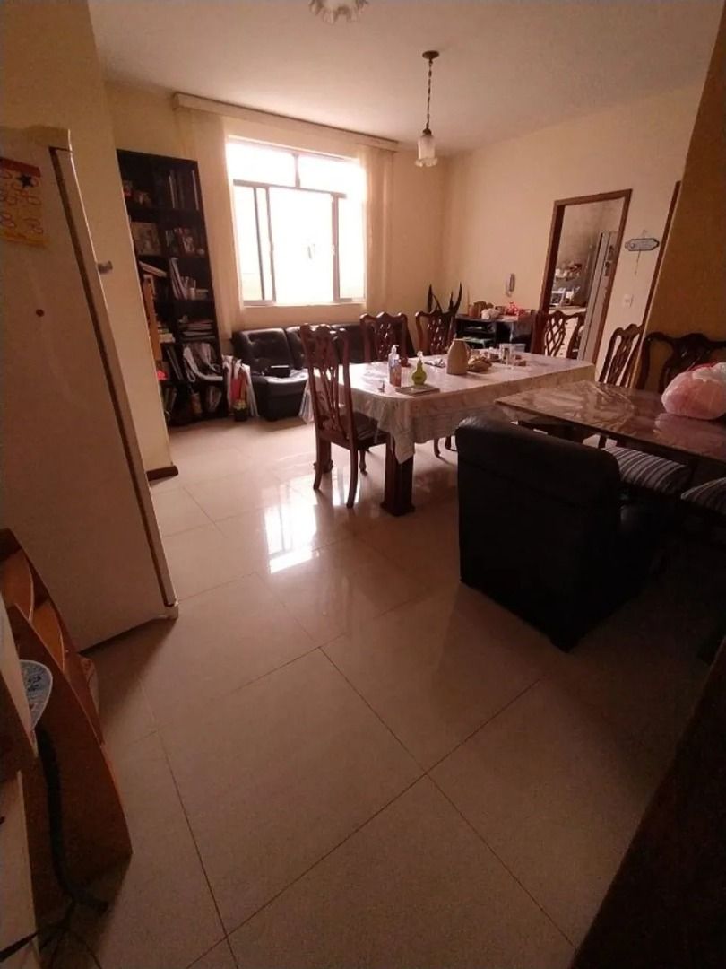 Imagem Casa com 3 Quartos à Venda, 200 m² em Aeroporto - Juiz de Fora Imagem Casa com 3 Quartos à Venda, 200 m² em Aeroporto - Juiz de Fora