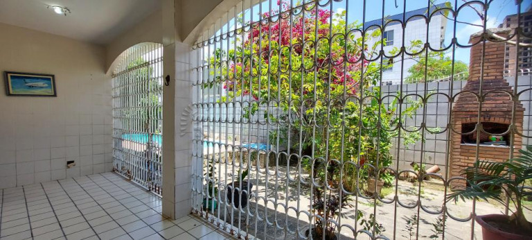 Imagem Casa com 3 Quartos à Venda, 200 m² em Boa Viagem - Recife Imagem Casa com 3 Quartos à Venda, 200 m² em Boa Viagem - Recife