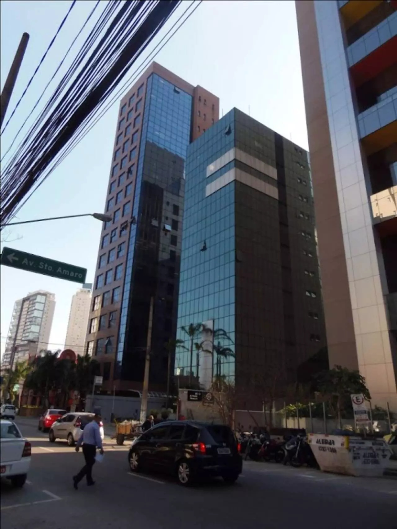 Imagem Sala Comercial à Venda ou Locação, 88 m²em Vila Olímpia - São Paulo Imagem Sala Comercial à Venda ou Locação, 88 m²em Vila Olímpia - São Paulo
