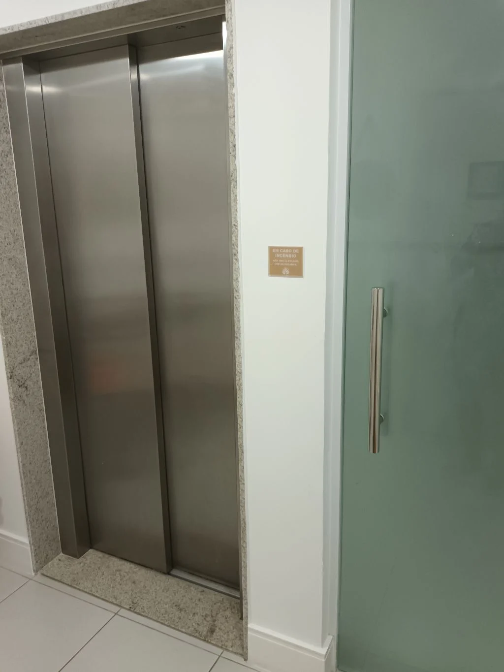 Imagem Apartamento com 3 Quartos à Venda, 143 m²em Patamares - Salvador