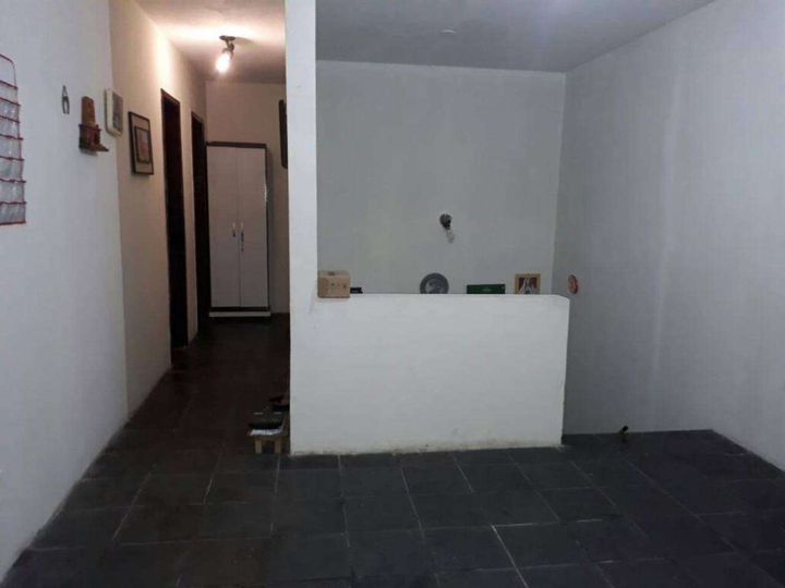 Imagem Casa com 5 Quartos à Venda, 200 m² em Campo Grande - Recife