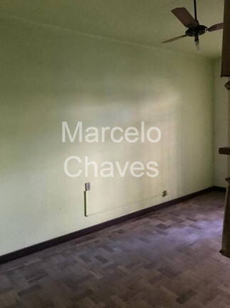 Imagem Casa com 3 Quartos à Venda, 250 m² em Petrópolis - Porto Alegre Imagem Casa com 3 Quartos à Venda, 250 m² em Petrópolis - Porto Alegre