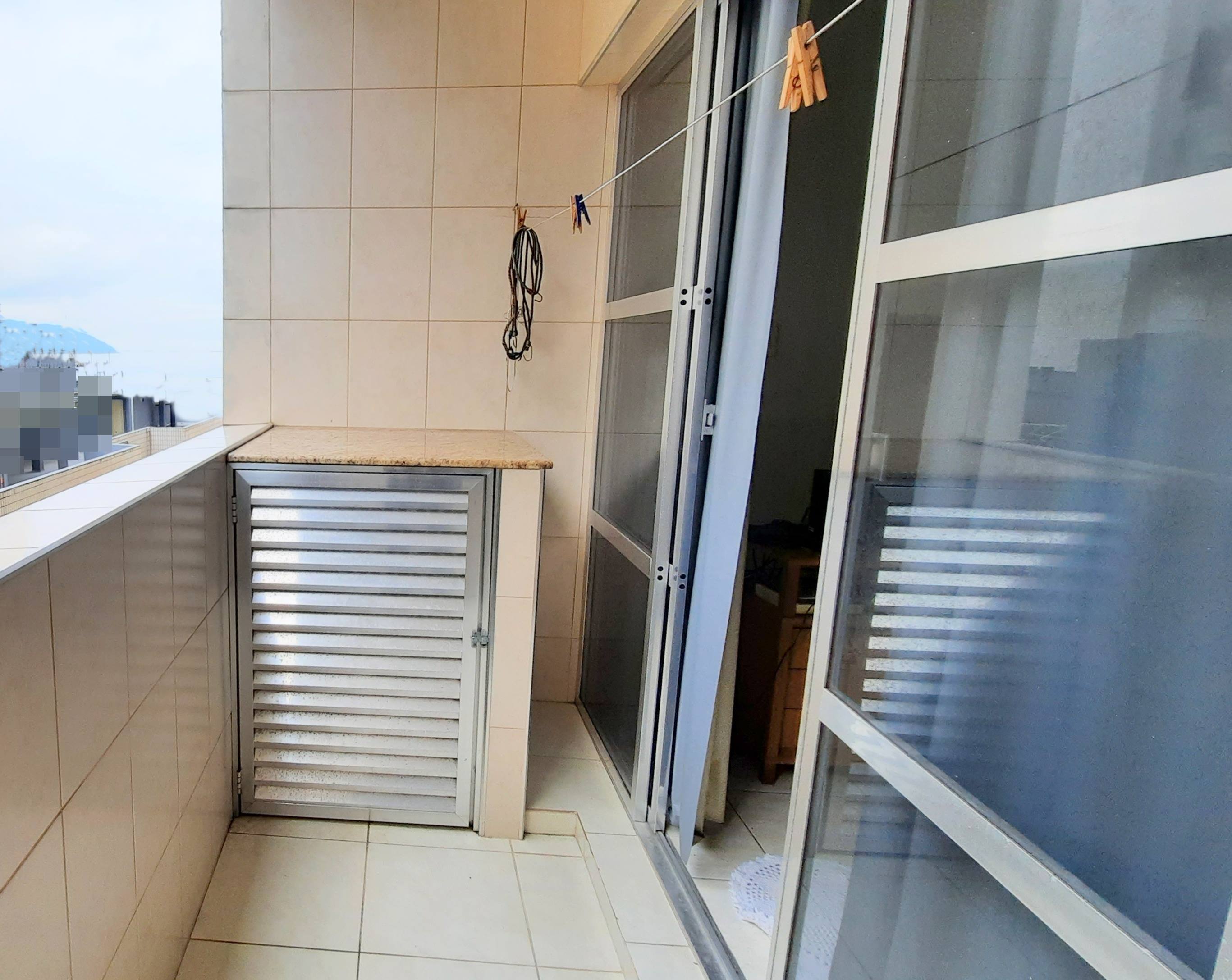 Imagem Apartamento com 1 Quarto para Alugar, 68 m²em Gonzaga - Santos