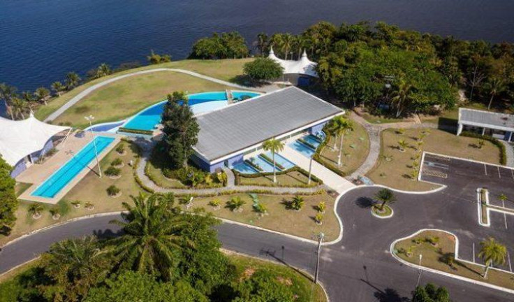 Imagem Terreno à Venda, 700 m² em Ponta Negra - Manaus Imagem Terreno à Venda, 700 m² em Ponta Negra - Manaus