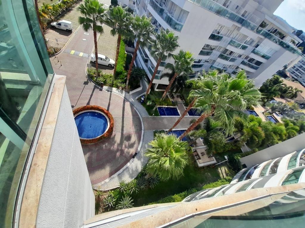 Imagem Cobertura com 3 Quartos à Venda, 85 m²em Camboinhas - Niterói Imagem Cobertura com 3 Quartos à Venda, 85 m²em Camboinhas - Niterói