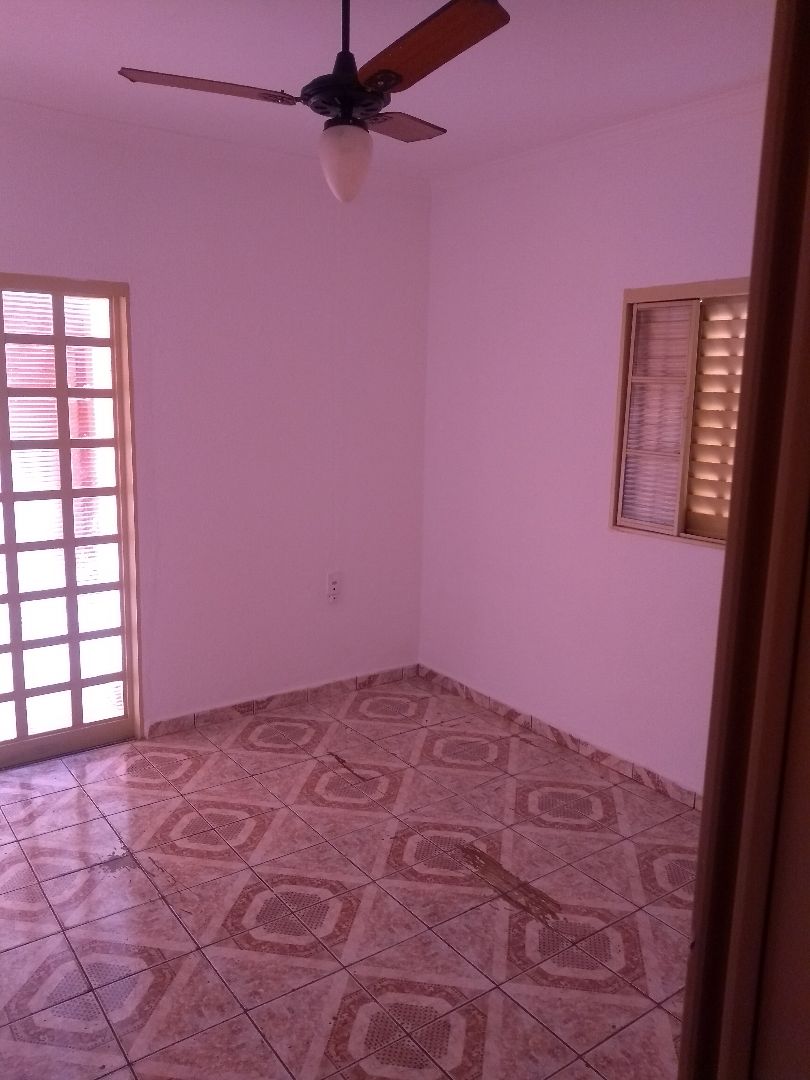 Imagem Casa com 2 Quartos à Venda, 110 m²em Ipiranga - Ribeirão Preto