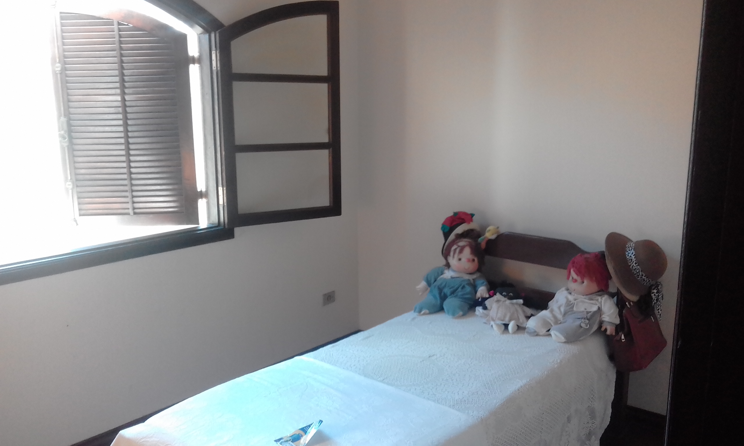 Imagem Sobrado com 3 Quartos à Venda, 252 m²em Vila Mogilar - Mogi das Cruzes