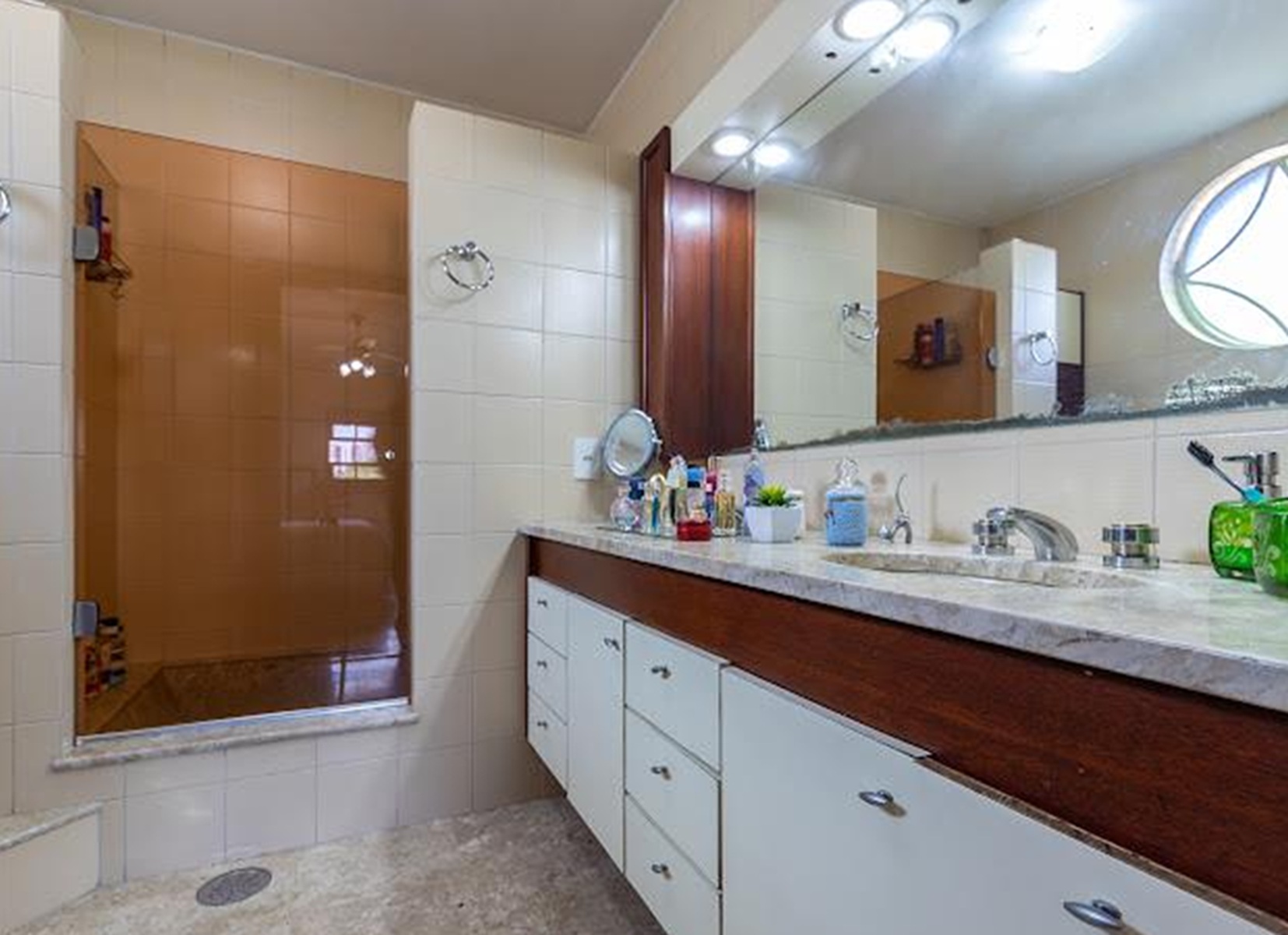 Imagem Sobrado com 4 Quartos à Venda, 363 m² em Granja Julieta - São Paulo
