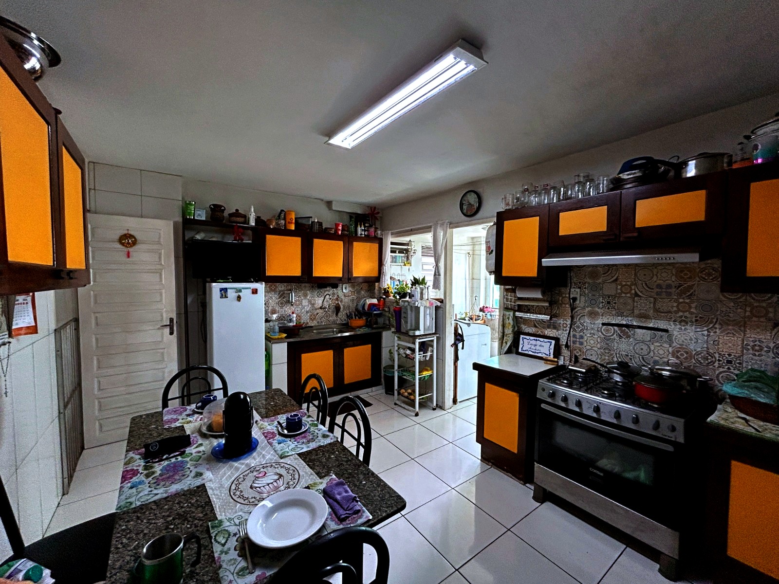 Imagem Apartamento com 3 Quartos à Venda, 130 m²em Fátima - Belém Imagem Apartamento com 3 Quartos à Venda, 130 m²em Fátima - Belém