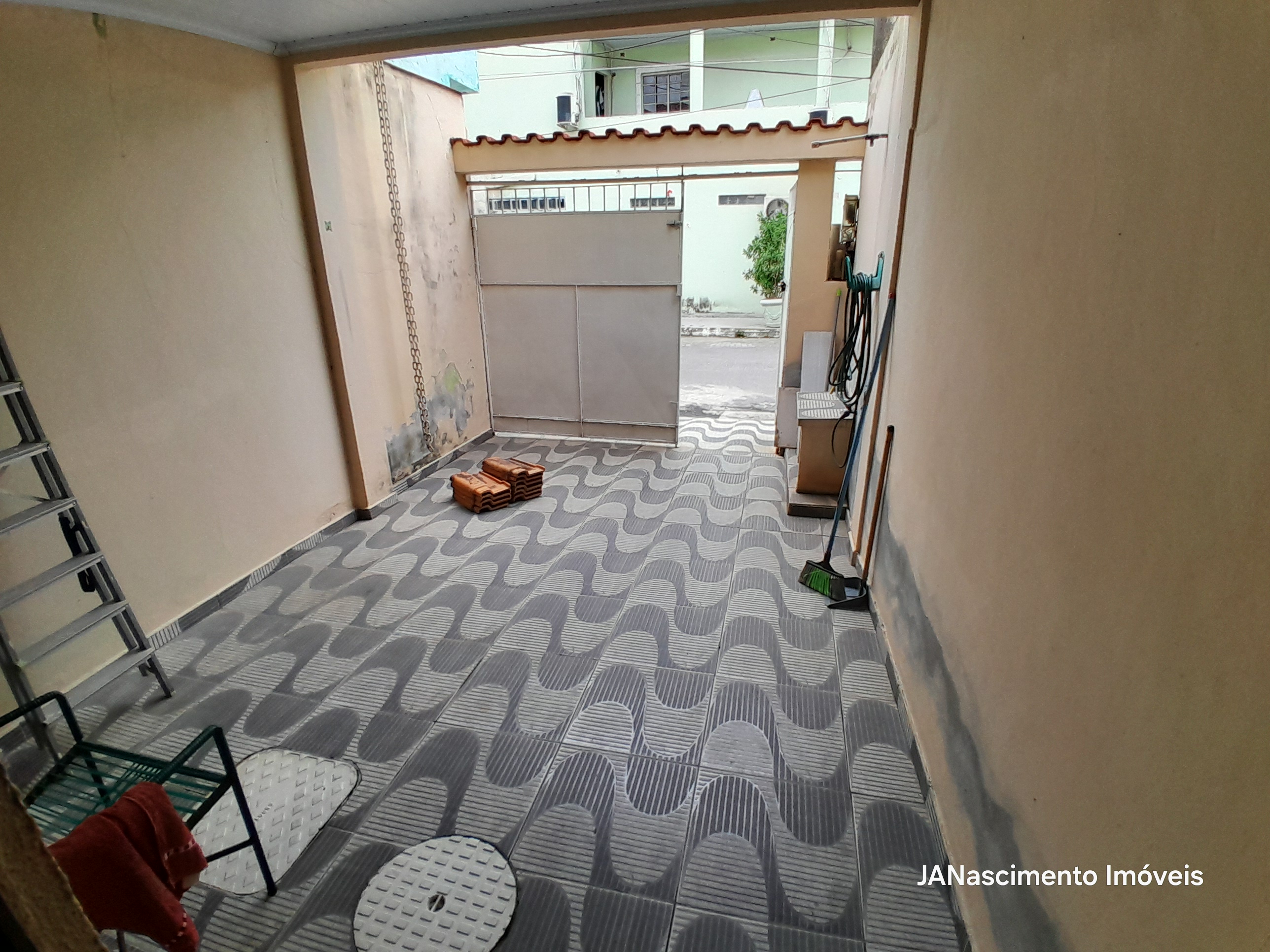 Imagem Casa de Condomínio com 2 Quartos à Venda, 54 m² em Bangu - Rio de Janeiro Imagem Casa de Condomínio com 2 Quartos à Venda, 54 m² em Bangu - Rio de Janeiro