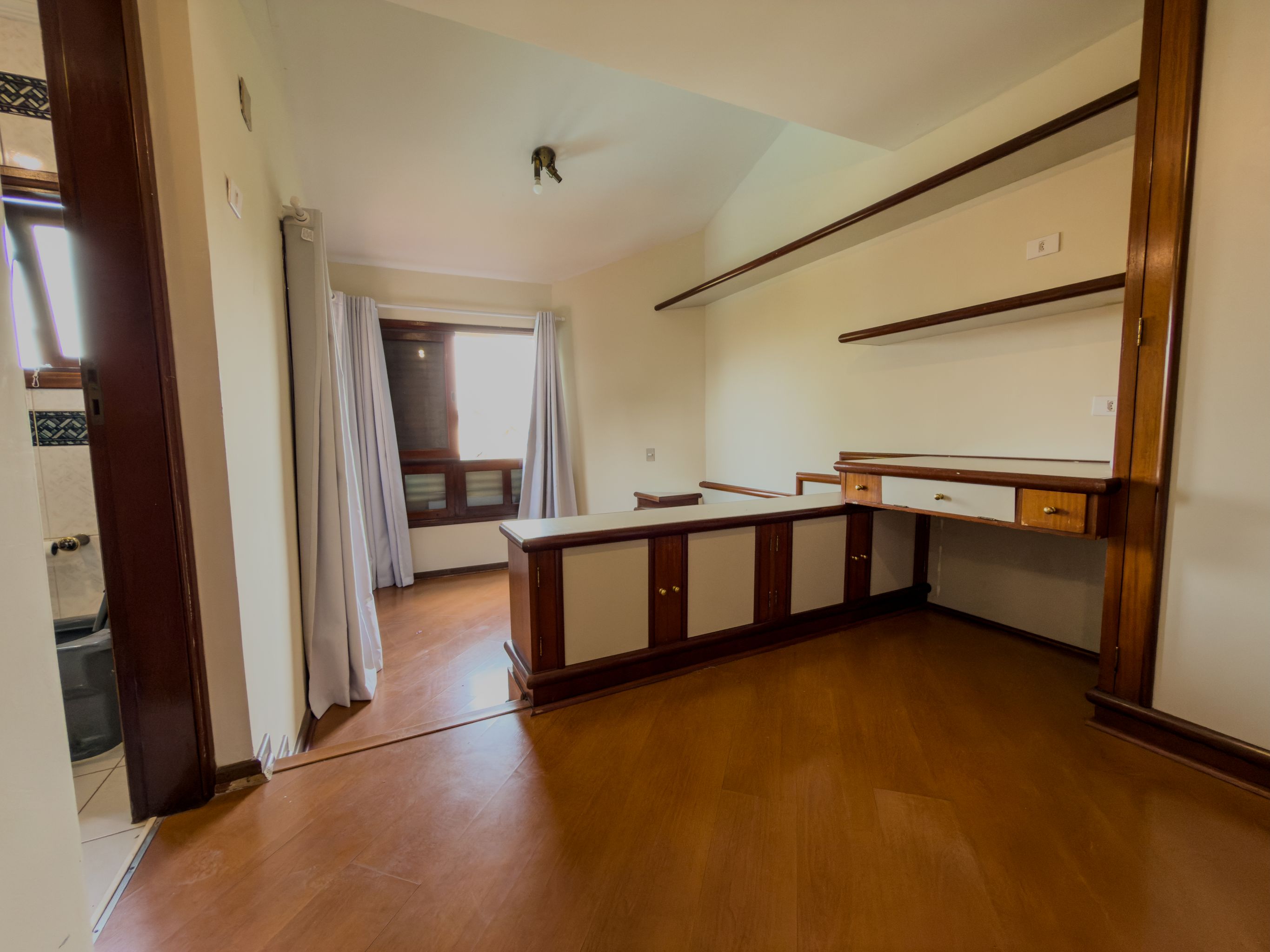 Imagem Casa de Condomínio com 3 Quartos à Venda ou Locação, 450 m² em Alphaville - Santana de Parnaíba