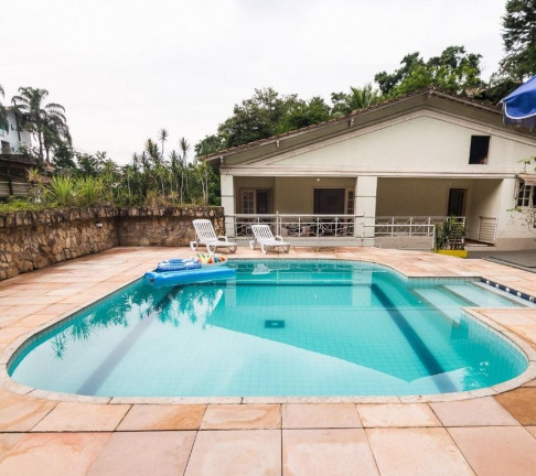 Casa de Condomínio com 5 Quartos à Venda, 362 m² em Mata Paca - Niterói