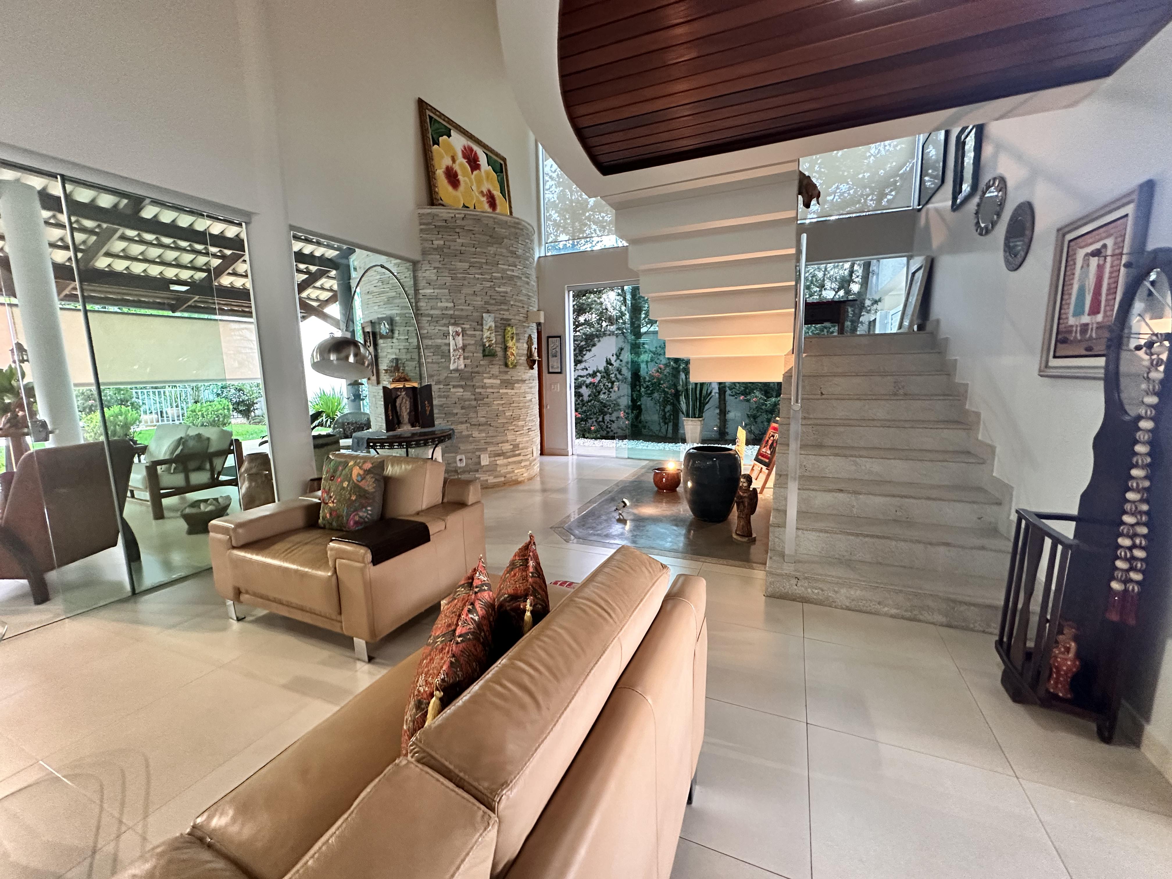 Imagem Casa de Condomínio com 4 Quartos à Venda, 345 m²em Jardins Milão - Goiânia Imagem Casa de Condomínio com 4 Quartos à Venda, 345 m²em Jardins Milão - Goiânia