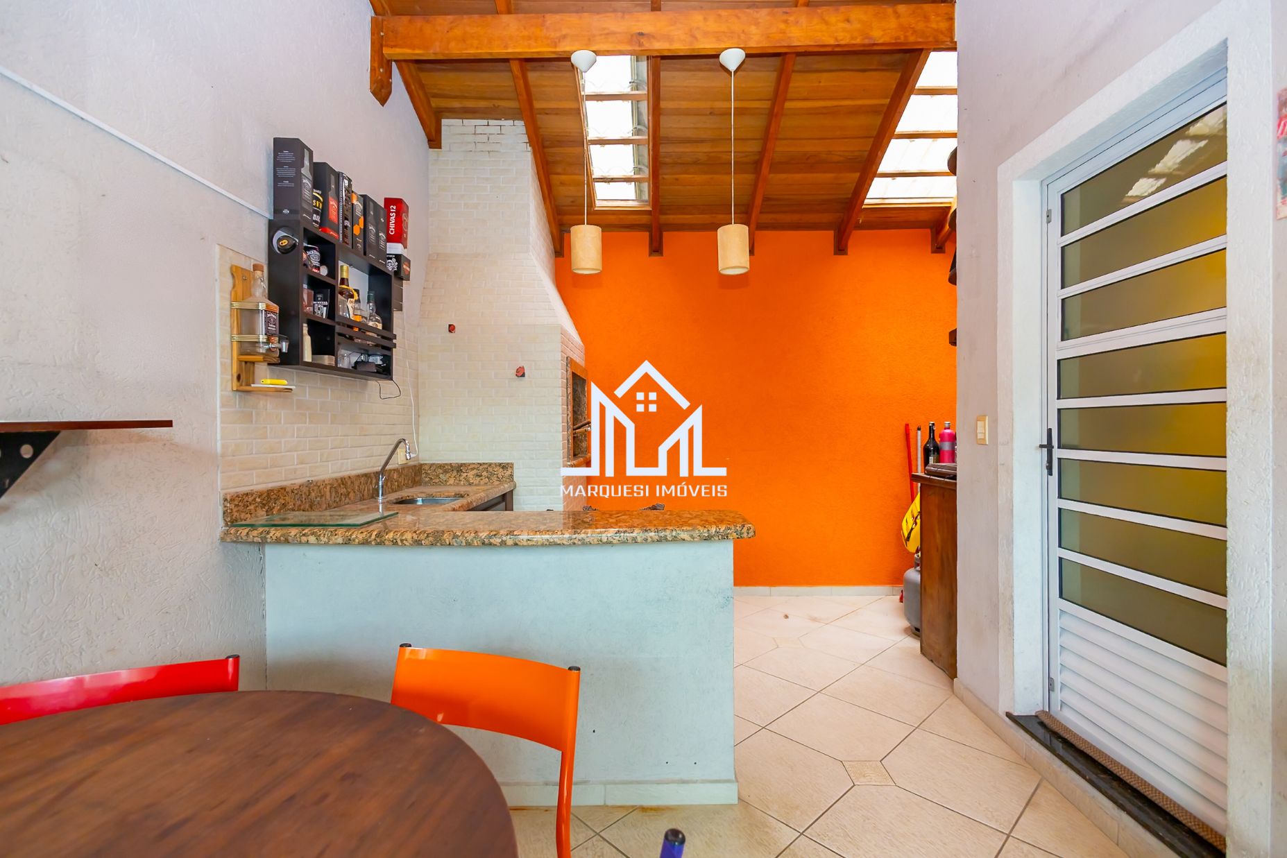 Imagem Sobrado com 3 Quartos à Venda, 172 m²em Santa Felicidade - Curitiba