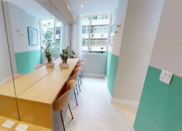 Imagem Apartamento com 2 Quartos à Venda, 52 m² em Copacabana - Rio de Janeiro