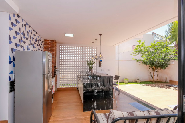 Casa de Condomínio com 4 Quartos à Venda, 320 m² em Residencial Goiânia Golfe Clube - Goiânia