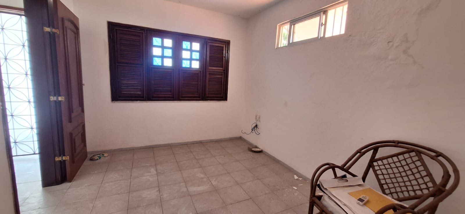 Imagem Casa com 3 Quartos à Venda, 320 m² em Varjota - Fortaleza Imagem Casa com 3 Quartos à Venda, 320 m² em Varjota - Fortaleza