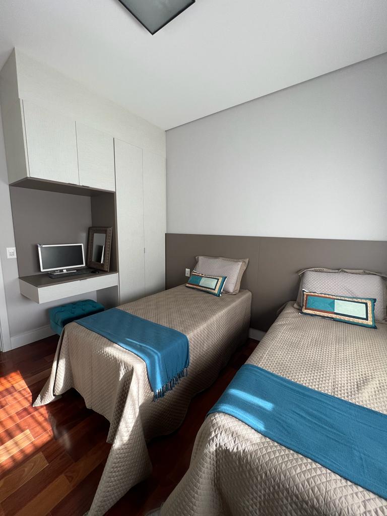 Imagem Casa de Condomínio com 4 Quartos à Venda, 380 m²em Medeiros - Jundiaí Imagem Casa de Condomínio com 4 Quartos à Venda, 380 m²em Medeiros - Jundiaí
