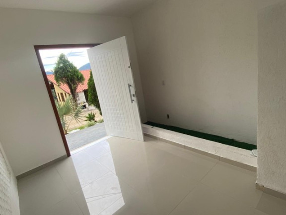 Imagem Casa de Condomínio com 4 Quartos à Venda,  em Albuquerque - Teresópolis