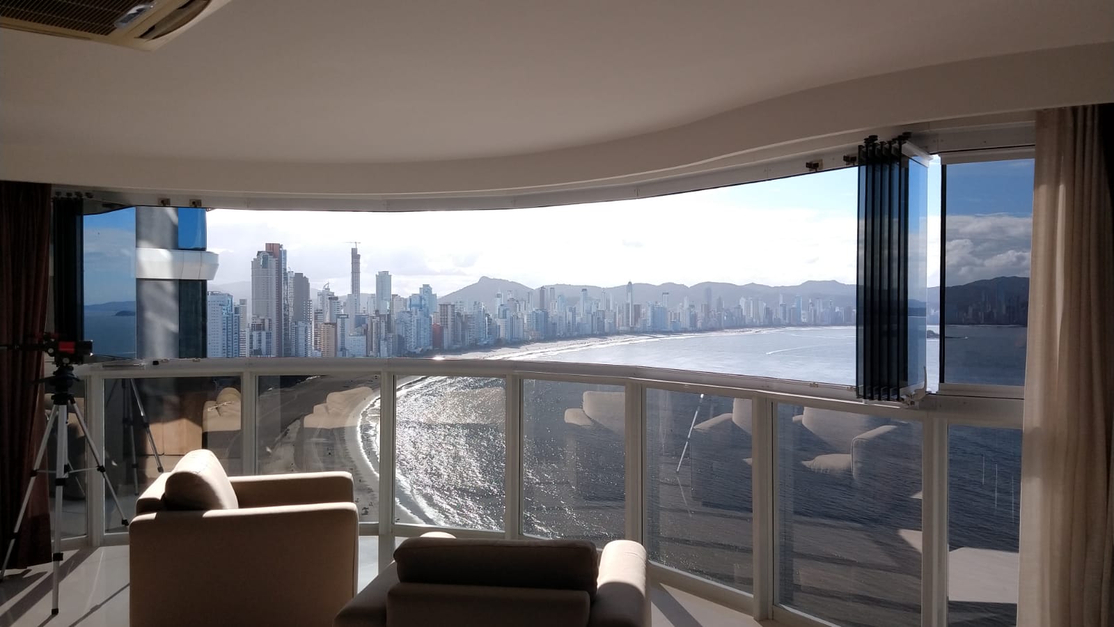 Imagem Apartamento com 4 Quartos à Venda, 237 m²em Centro - Balneário Camboriú
