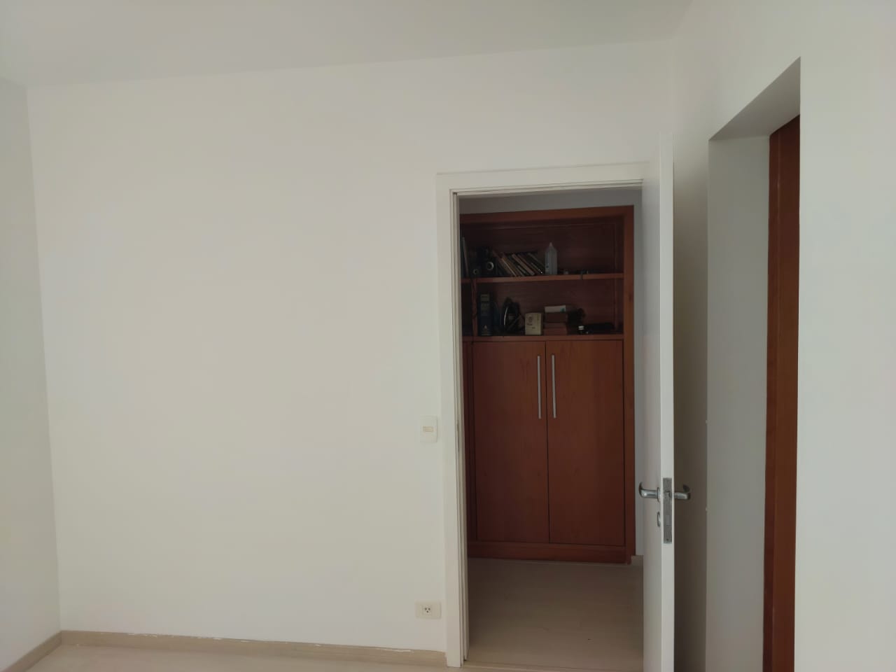 Imagem Apartamento com 4 Quartos à Venda, 220 m²em Paraíso - São Paulo Imagem Apartamento com 4 Quartos à Venda, 220 m²em Paraíso - São Paulo