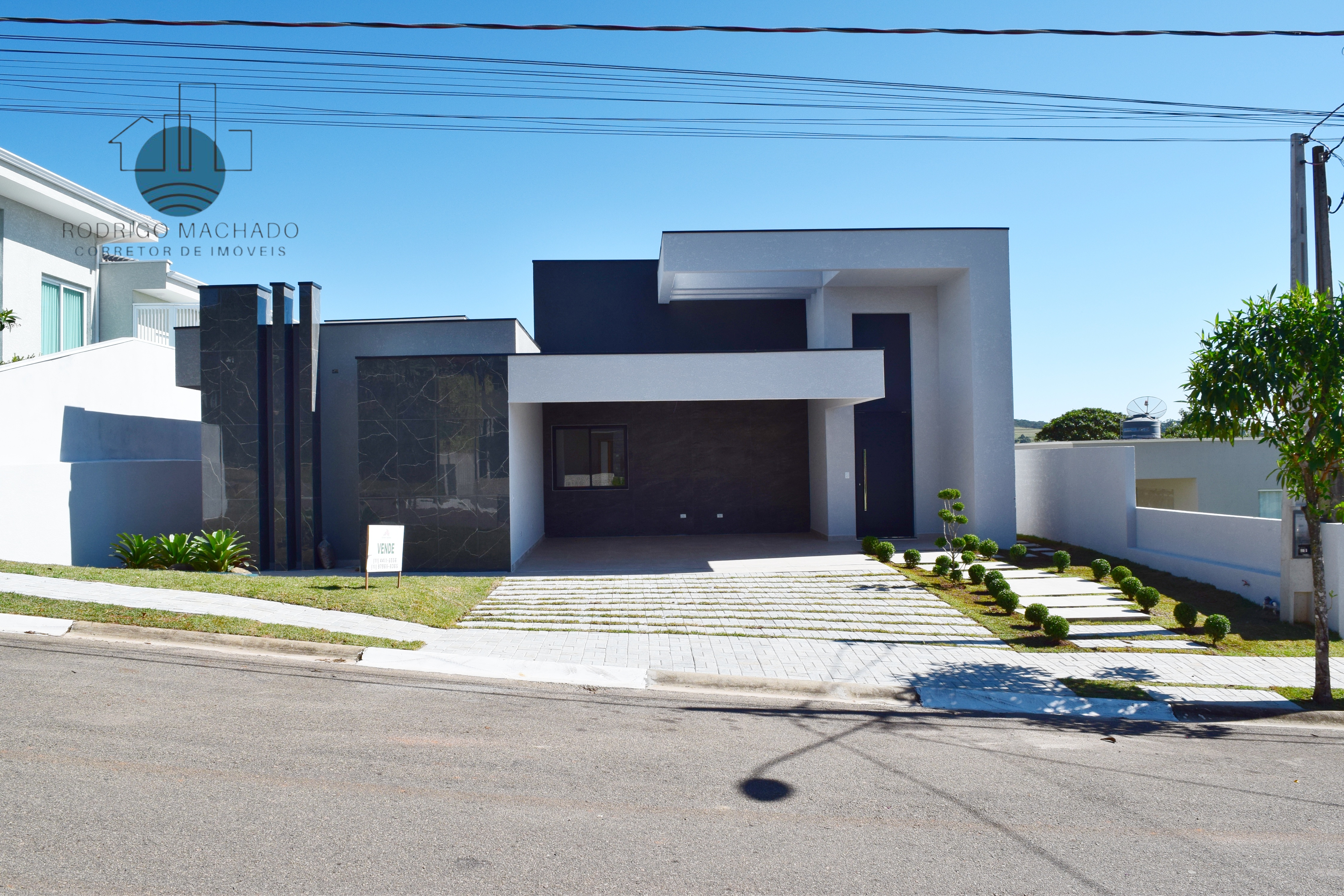 Imagem Casa de Condomínio com 3 Quartos à Venda, 220 m² em Condomínio Residencial Shamballa III - Atibaia Imagem Casa de Condomínio com 3 Quartos à Venda, 220 m² em Condomínio Residencial Shamballa III - Atibaia