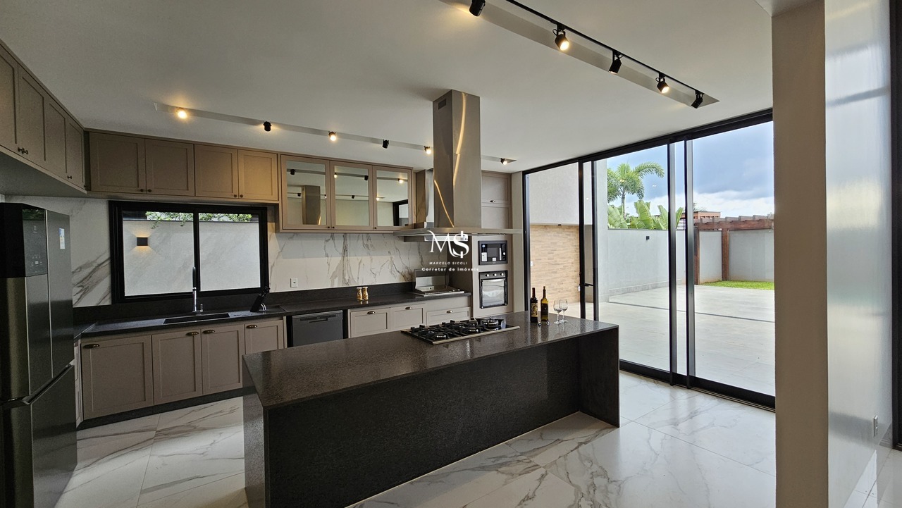 Imagem Casa de Condomínio com 4 Quartos à Venda, 600 m²em Setor Habitacional Vicente Pires - Brasília Imagem Casa de Condomínio com 4 Quartos à Venda, 600 m²em Setor Habitacional Vicente Pires - Brasília