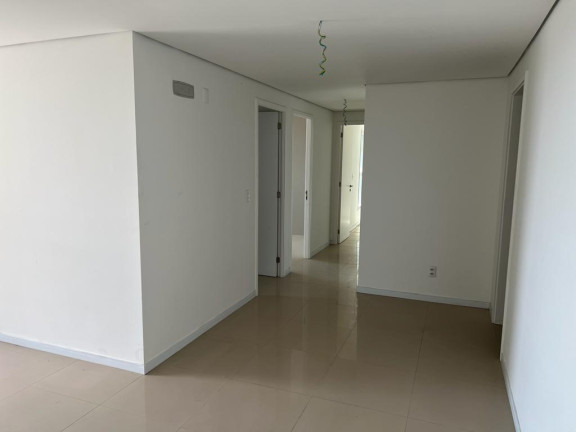 Imagem Apartamento com 3 Quartos à Venda,  em Engenheiro Luciano Cavalcante - Fortaleza