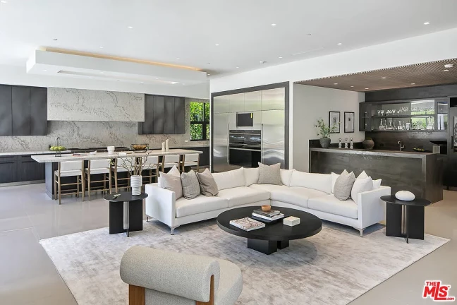 Imagem Casa de Condomínio com 7 Quartos à Venda, 982 m²em Alphaville Residencial Um - Barueri