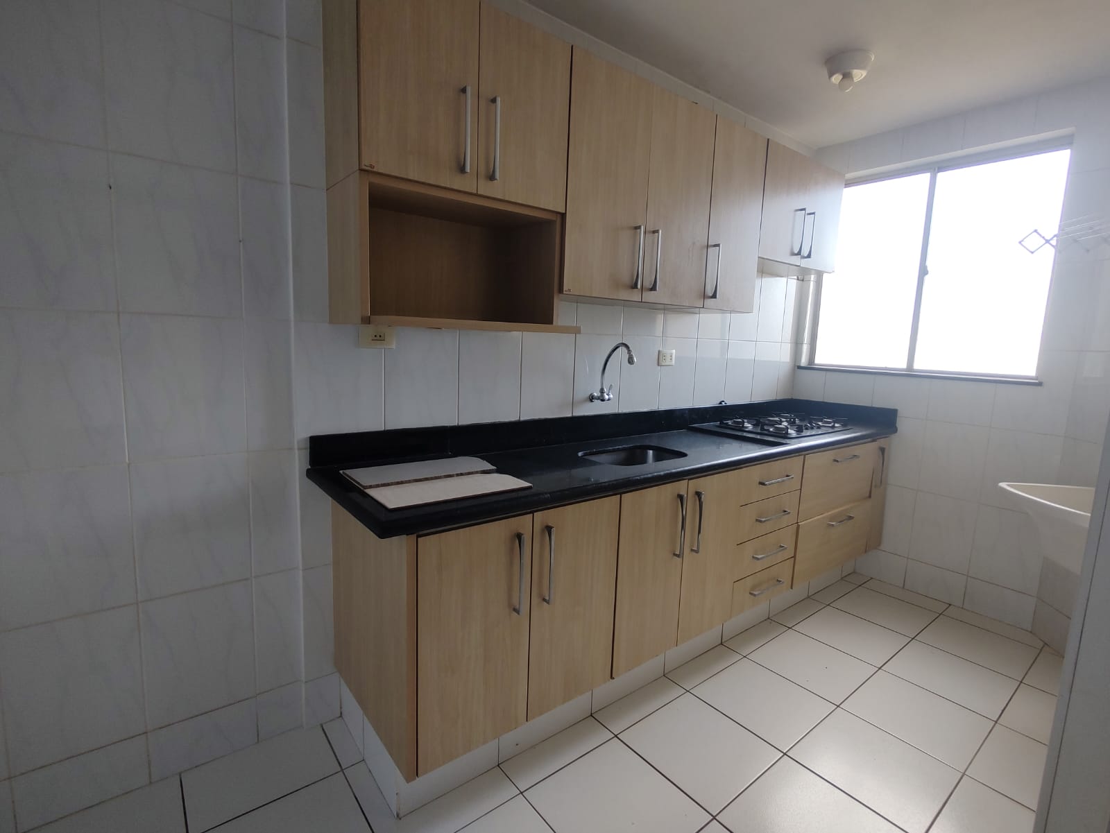 Imagem Apartamento com 3 Quartos à Venda, 64 m²em Cláudia - Londrina
