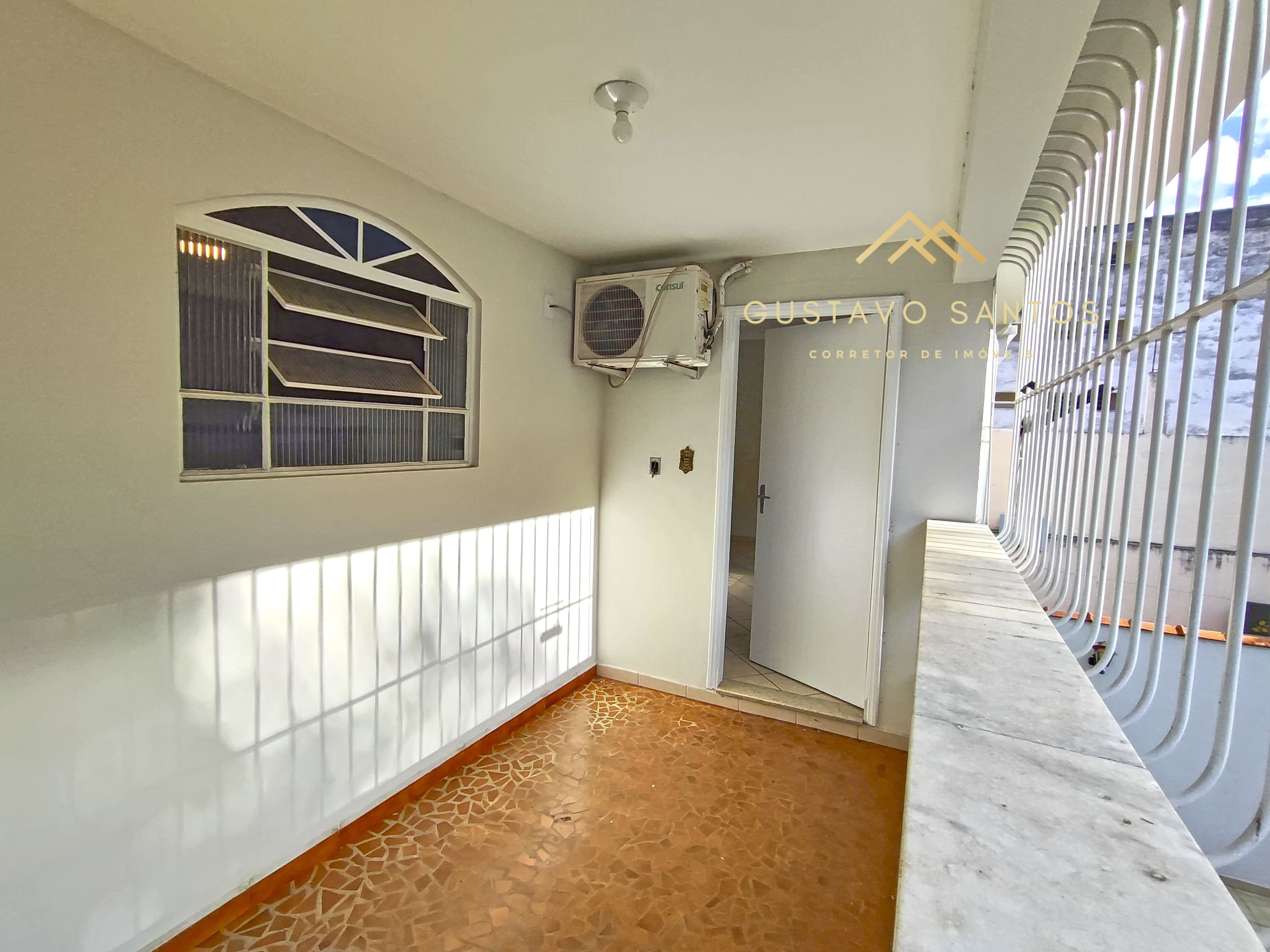 Imagem Casa com 3 Quartos à Venda, 136 m²em Centro - Itajubá
