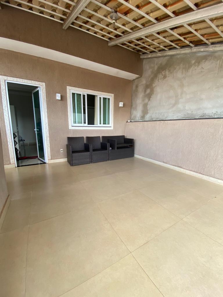 Imagem Sobrado com 5 Quartos à Venda, 250 m²em Residencial Humaitá - Goiânia