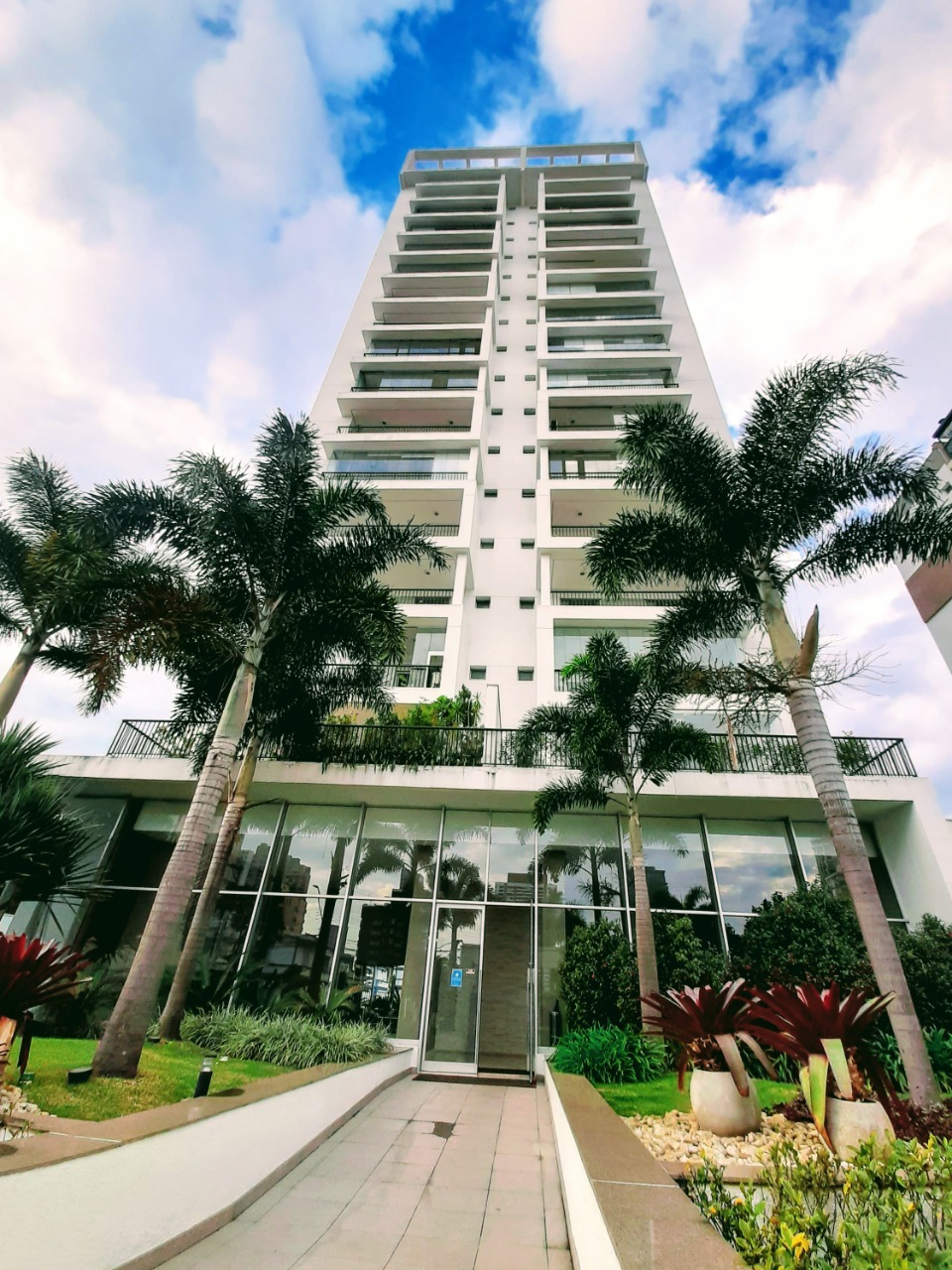 Imagem Apartamento com 2 Quartos à Venda, 70 m² em Cidade Monções - São Paulo