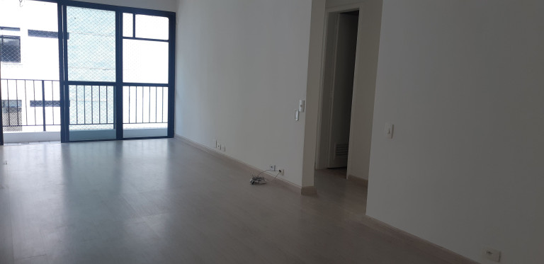 Imagem Apartamento com 2 Quartos à Venda, 92 m²em Lagoa - Rio de Janeiro Imagem Apartamento com 2 Quartos à Venda, 92 m²em Lagoa - Rio de Janeiro