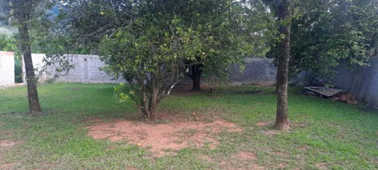 Imagem Terreno à Venda, 750 m² em Cotia - Guapimirim