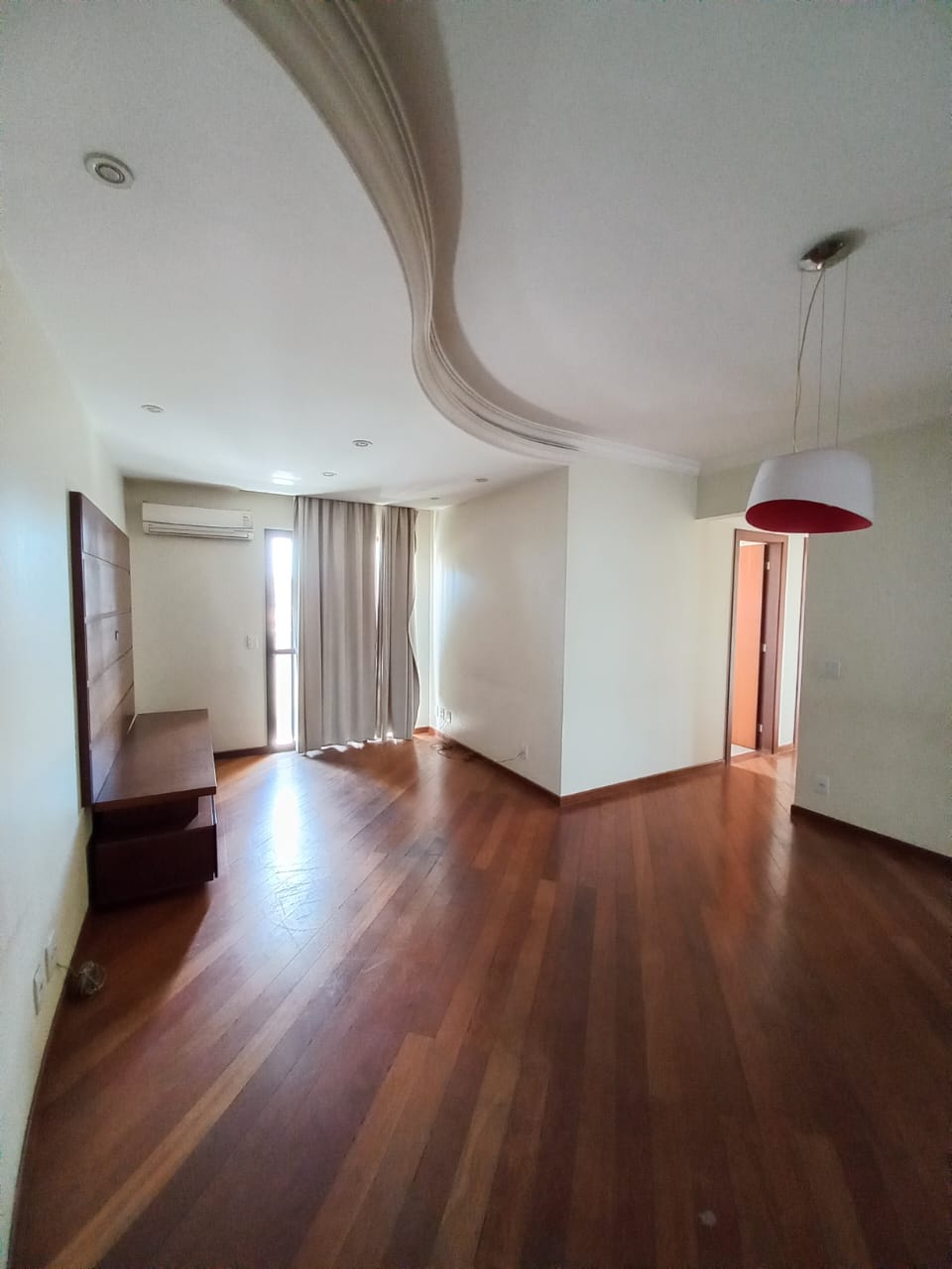 Imagem Apartamento com 3 Quartos à Venda, 108 m²em Cambuí - Campinas