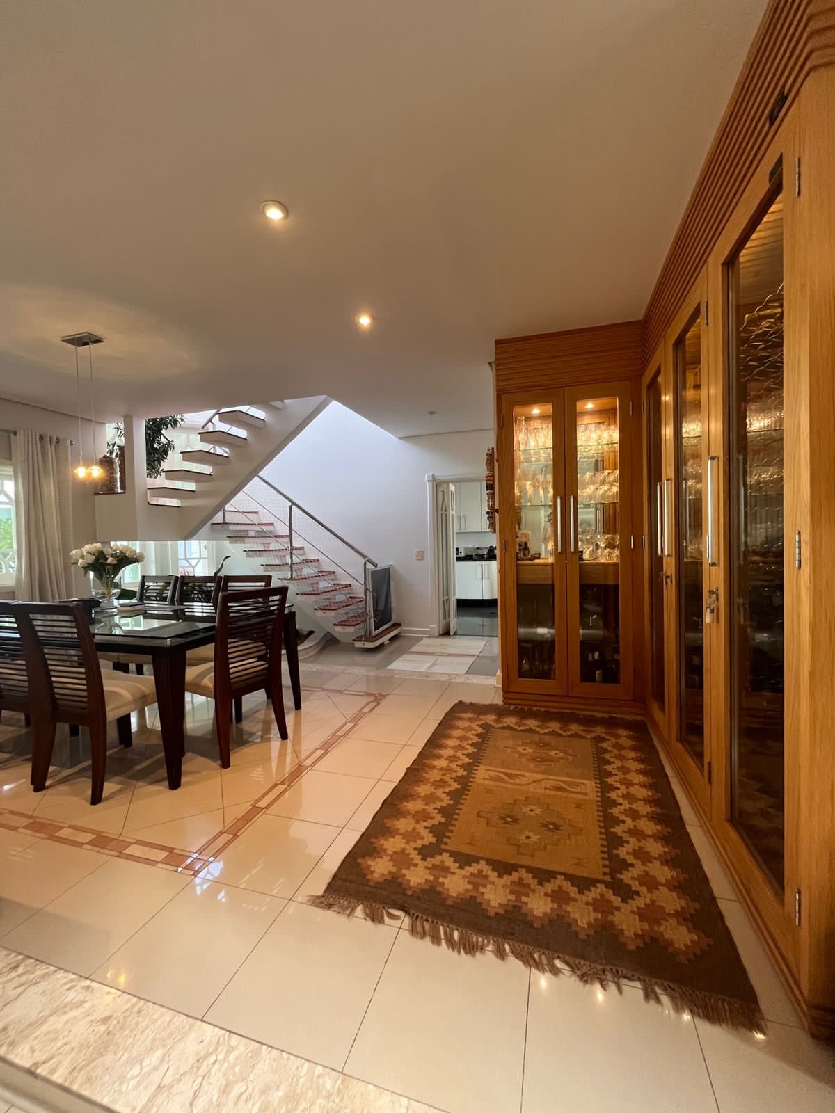 Imagem Casa de Condomínio com 4 Quartos à Venda, 465 m²em Condomínio Residencial Shamballa I - Atibaia