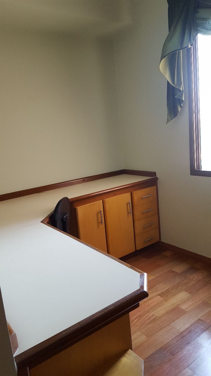 Imagem Apartamento com 3 Quartos para Alugar, 100 m²em Vila Bastos - Santo André