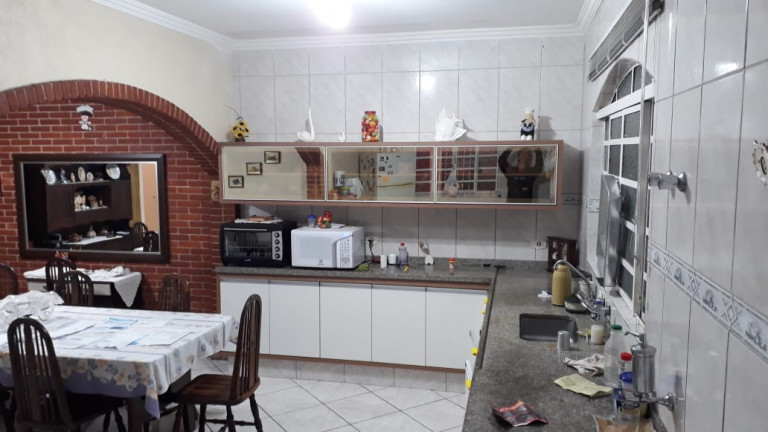 Imagem Sobrado com 4 Quartos à Venda,  em Jardim Stella - Santo André
